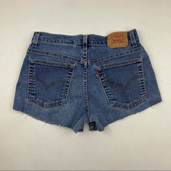 Vintage Levi’s High Waist wedgie fit Jeans Shorts - Picture 1 of 6